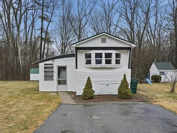 17 Conestoga Trl, Brookfield, MA 01506
