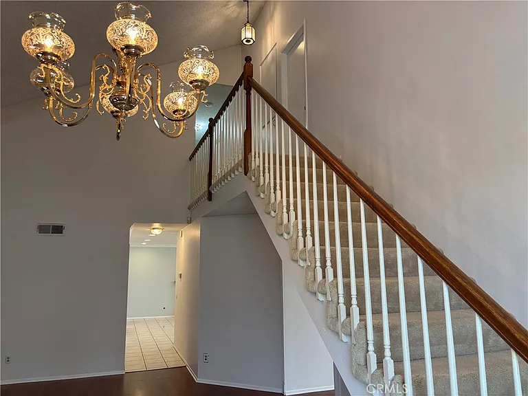 19512 Greenwillow Ln — Photo 6