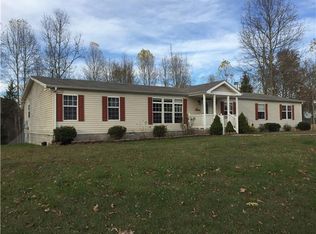 5788B Dewey Carr Rd, Bethpage, TN 37022