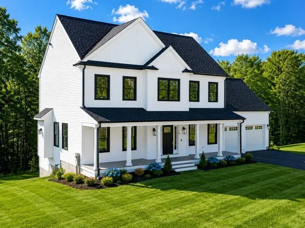 21 Nantucket Dr, Mattapoisett, MA 02739