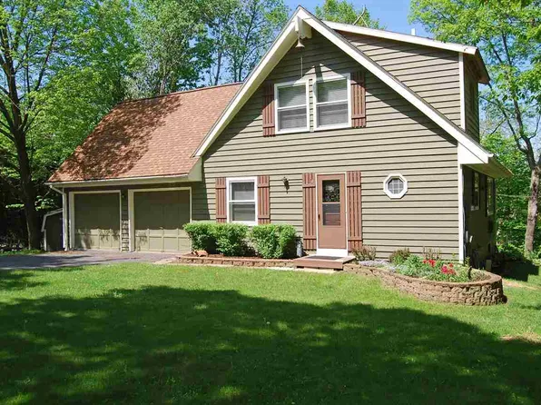 E4478 W Redstone Dr, La Valle, WI 53941