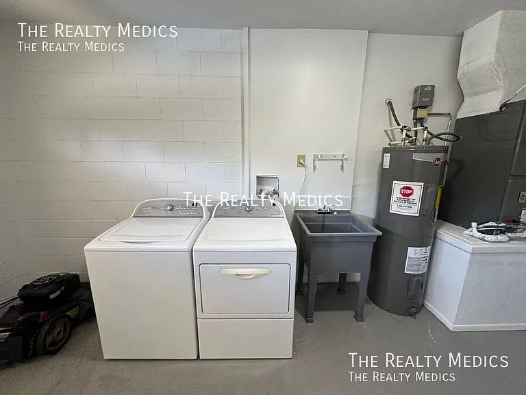 1184 Mapimi Ct — Photo 19