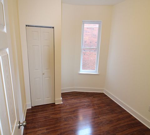 5th image of 5605 Chester Ave Floor 2