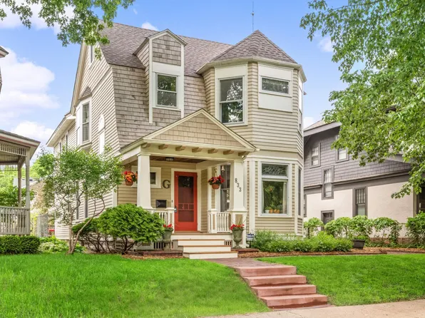 833 Holly Ave, Saint Paul, MN 55104