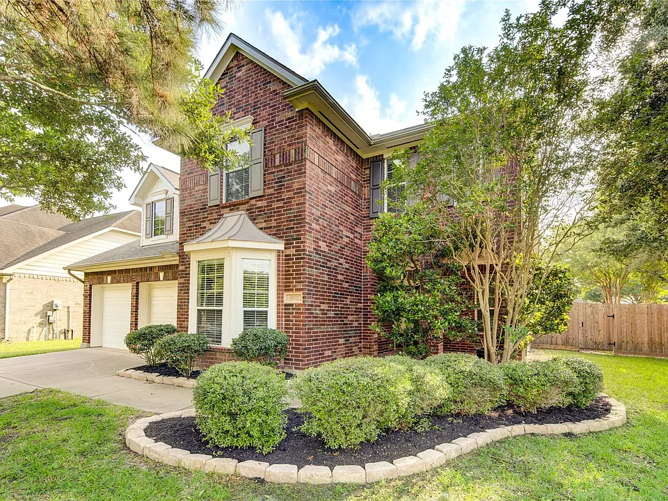 4702 Lawton Bend Ln