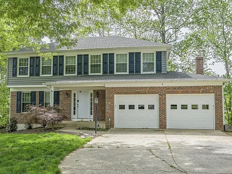 9 Grants Ct — Photo 1