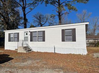 113 Barbour Rd #11, Hubert, NC 28539