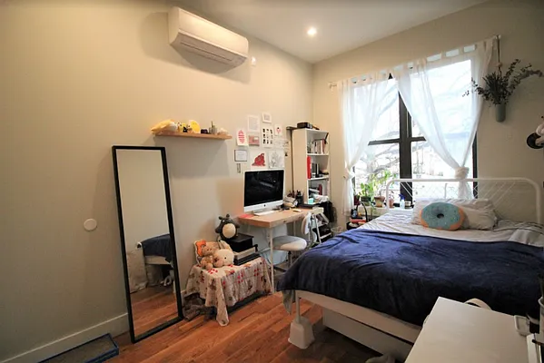 Rented by Hagstrom Management Inc | media 12