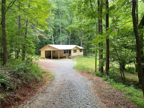 252 Poplar Dr S, Jasper, GA 30143