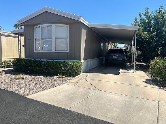 4th image of 16005 N 32nd St Lot 124