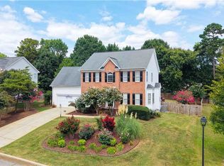 3625 Oak Chase Dr, High Point, NC 27265