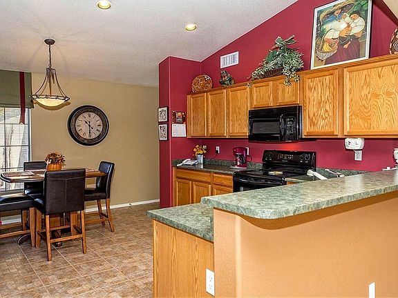 5th image of 3359 N 146th Dr