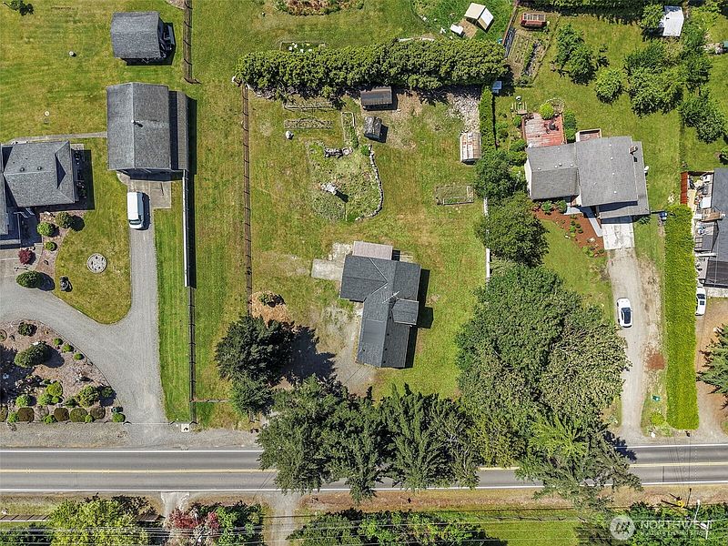 2nd image of 29041 112th Avenue SE