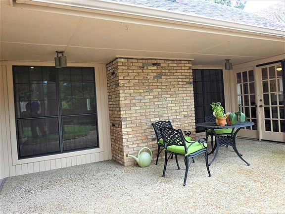 3rd image of 514 Bellah Dr
