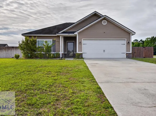 302 Huntington Dr NE, Ludowici, GA 31316