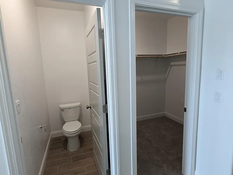 6683 E Liberty Ave — Photo 20