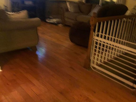 4th image of 831 N Whispering Oak Cir