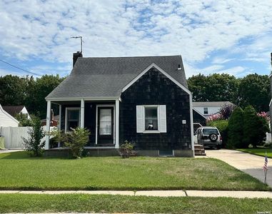 24 Helena Avenue, Bethpage, NY, 11714