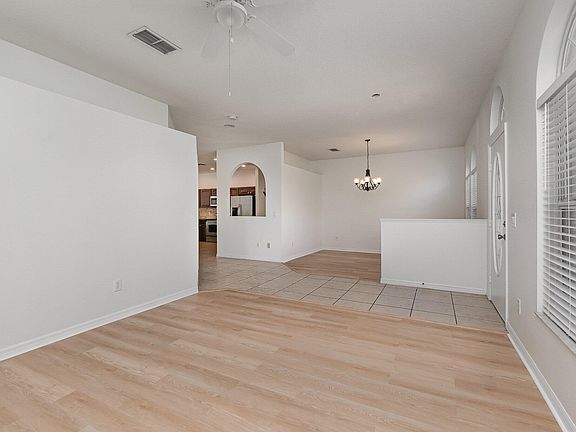 4th image of 14433 Nottingham Way Cir
