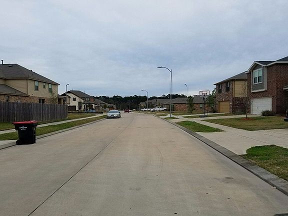 4th image of 16114 Peach Bluff Ln