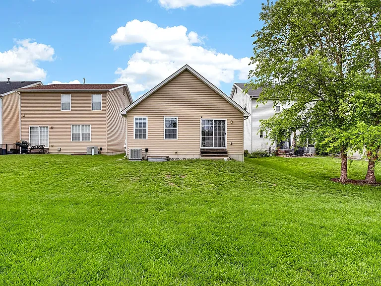3148 Bentwater Pl — Photo 3