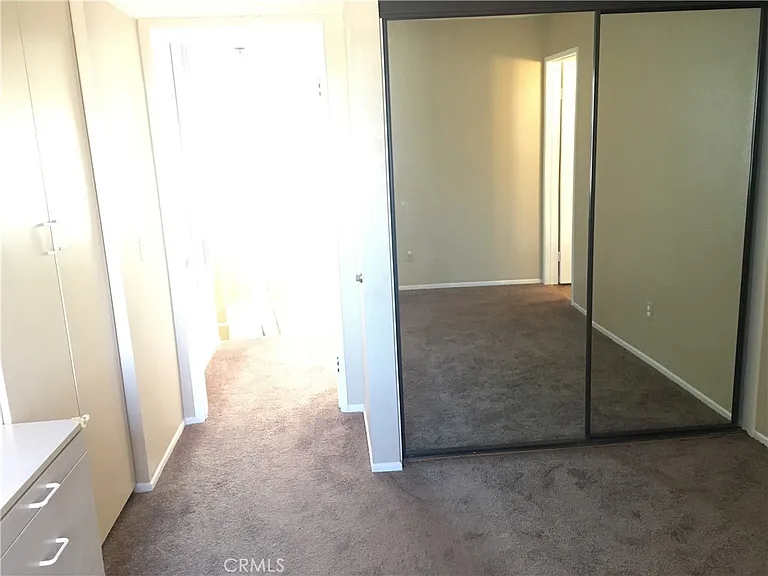 2030 Bon View Ave — Photo 16
