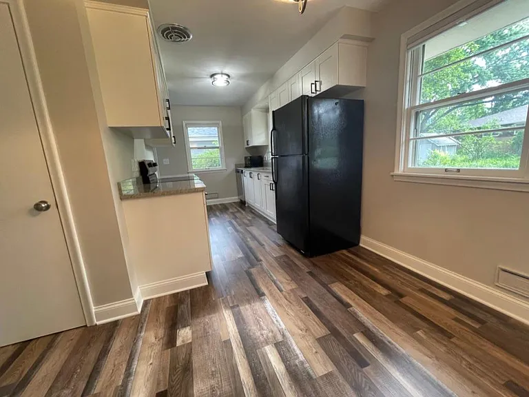 6005 Birchcrest Dr — Photo 8