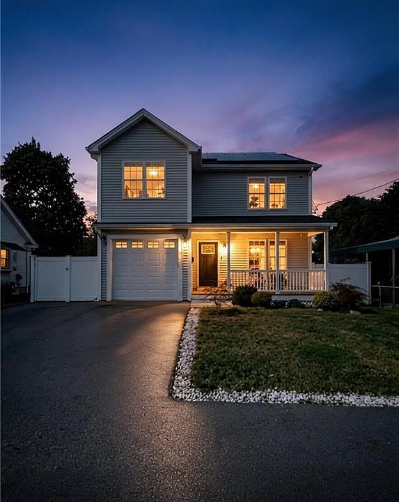 1st image of 148 Hunts Ave