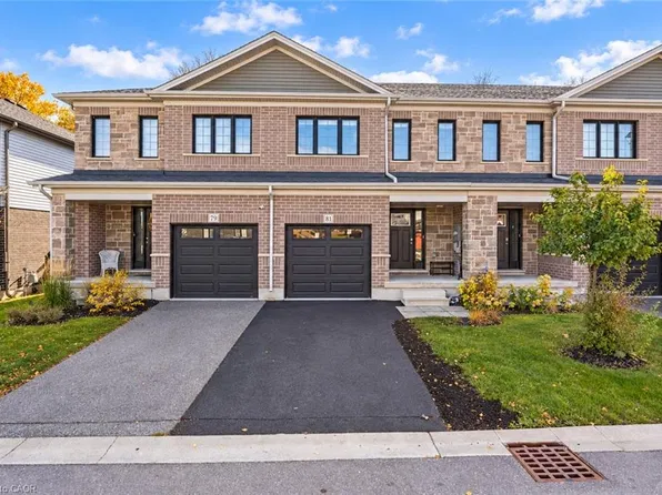 81 Woodedge Cir, Kitchener, ON N2R 0P8