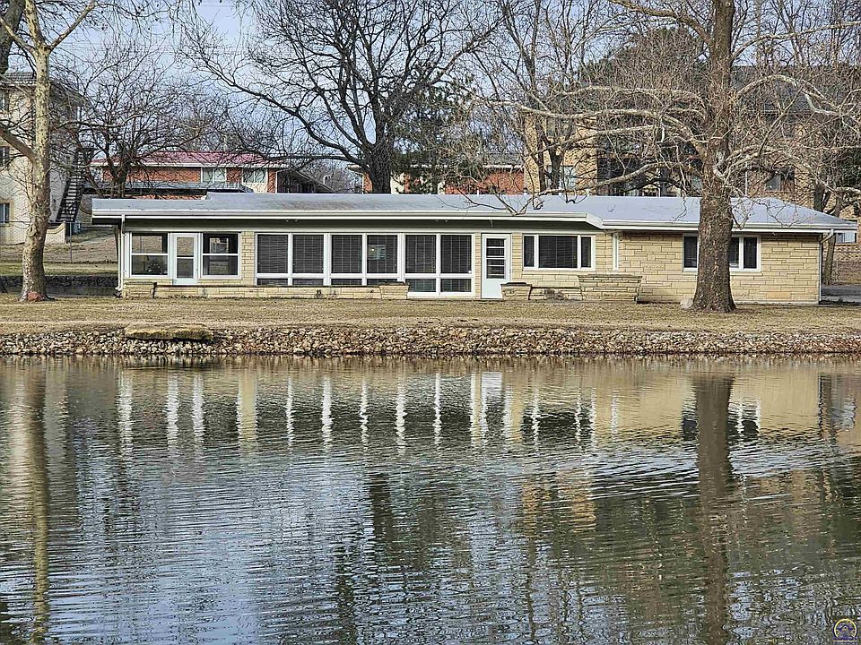 1st image of 1001 Topeka St