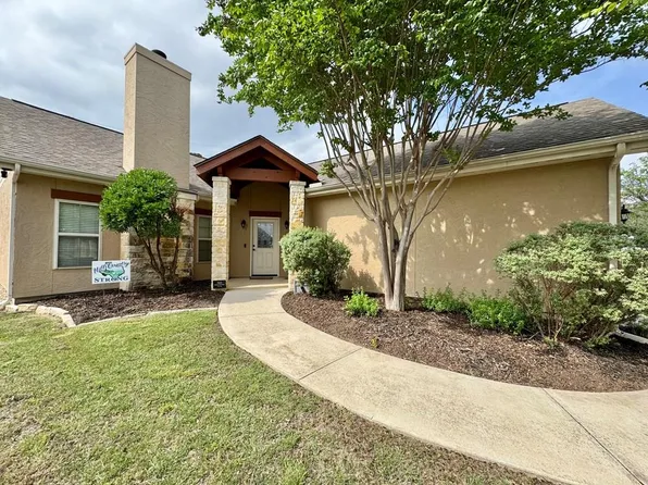 1116 Norfolk Ln, Kerrville, TX 78028