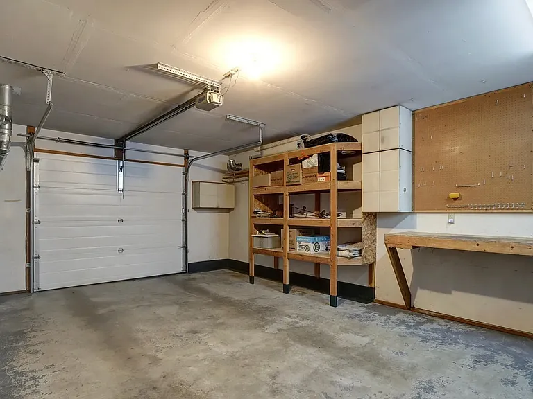 221 W 123rd Ave — Photo 12