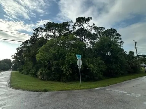 5903 Myrtle Drive, Fort Pierce, FL 34982
