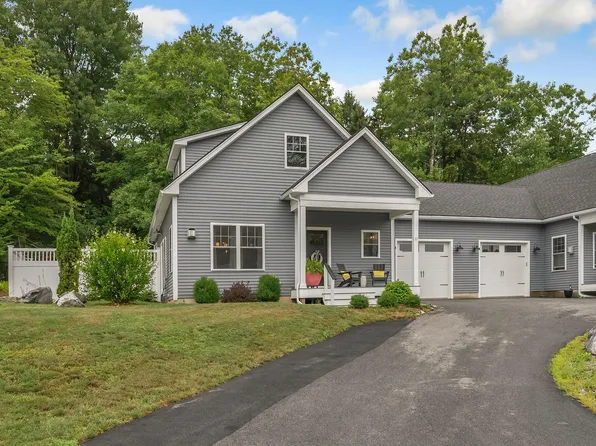 21 Youngs Lane #7, Freeport, ME 04032