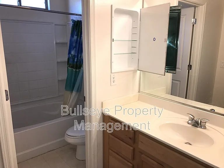 4541 E Willet St — Photo 18