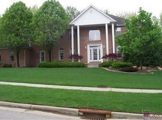 129 Oak Tree Dr, Canfield, OH 44406