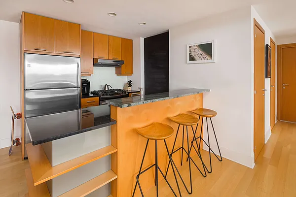 Rented by Compass | media 8