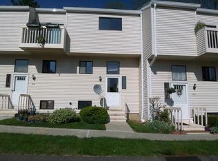 205 Timber Ln, Collinsville, CT 06019