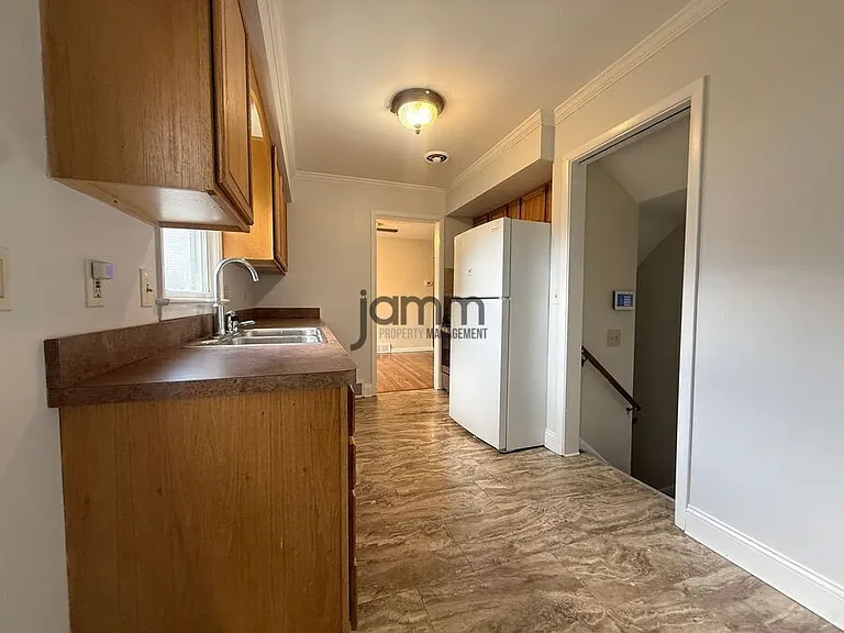 24113 E Silsby Rd — Photo 8
