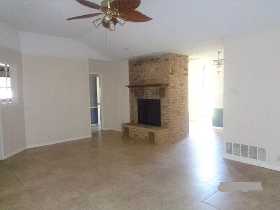 5th image of 306 Wheeler Creek Ct