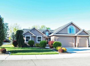 2727 E Bernice Dr, Meridian, ID 83646