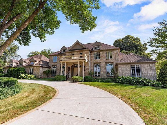 3rd image of 3103 Stanton Ct