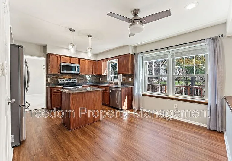 8412 Golden Aspen Ct — Photo 16