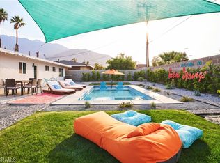 378 W Sunview Ave, Palm Springs, CA 92262