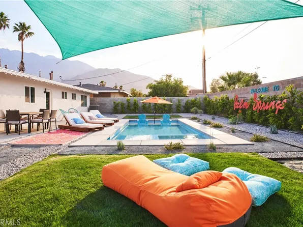 378 W Sunview Ave, Palm Springs, CA 92262