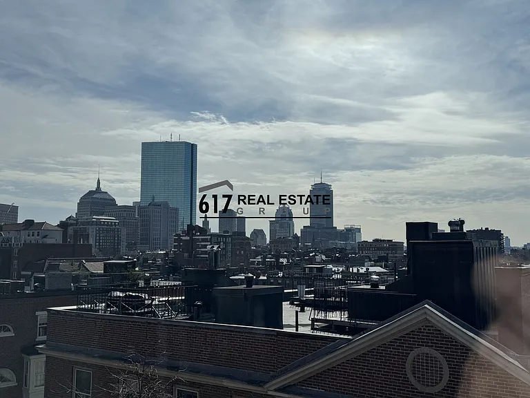 95-52 Mount Vernon St — Photo 8