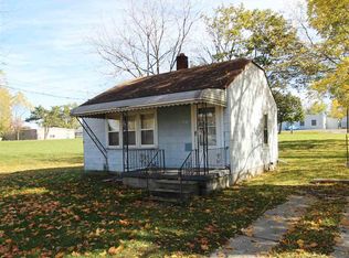 2015 Algonac Dr, Flint, MI 48532