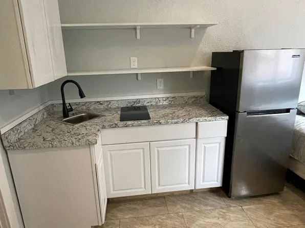 (undisclosed Address), Lauderhill, FL 33311