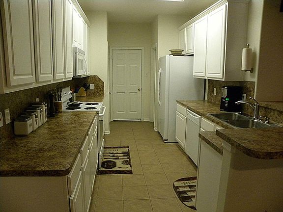5th image of 6208 Stoney Creek Dr