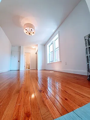 Rented by Compass | media 7